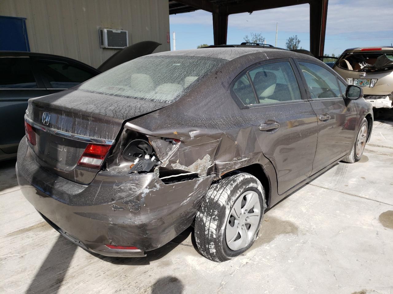 Photo 4 from auction – 2013 HONDA CIVIC LX with VIN 2HGFB2F5XDH603205