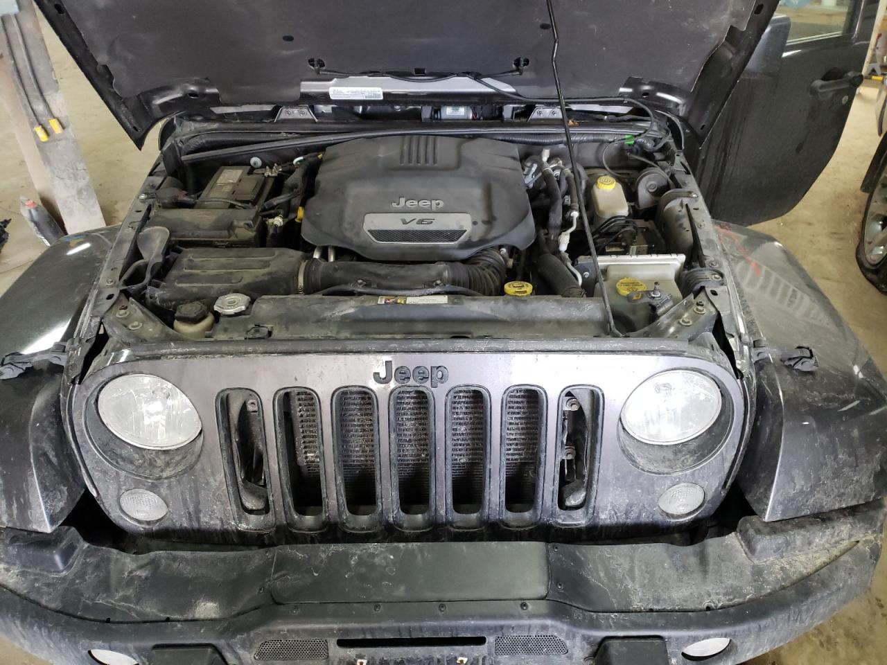 Photo 7 from auction – 2016 JEEP WRANGLER U with VIN 1C4BJWEG3GL194238