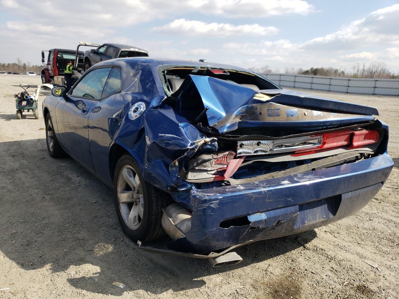 Photo 3 from auction – 2009 DODGE CHALLENGER with VIN 2B3LJ54TX9H511866