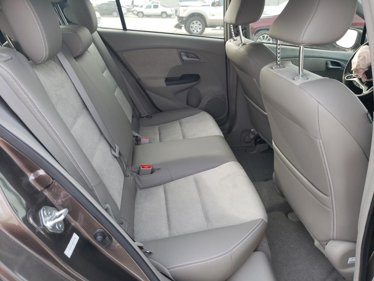 Photo 6 from auction – 2014 HONDA INSIGHT EX with VIN JHMZE2H79ES001695