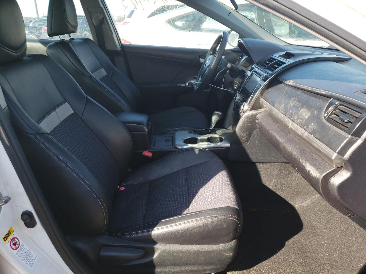 Photo 5 from auction – 2012 TOYOTA CAMRY BASE with VIN 4T1BF1FK6CU622360