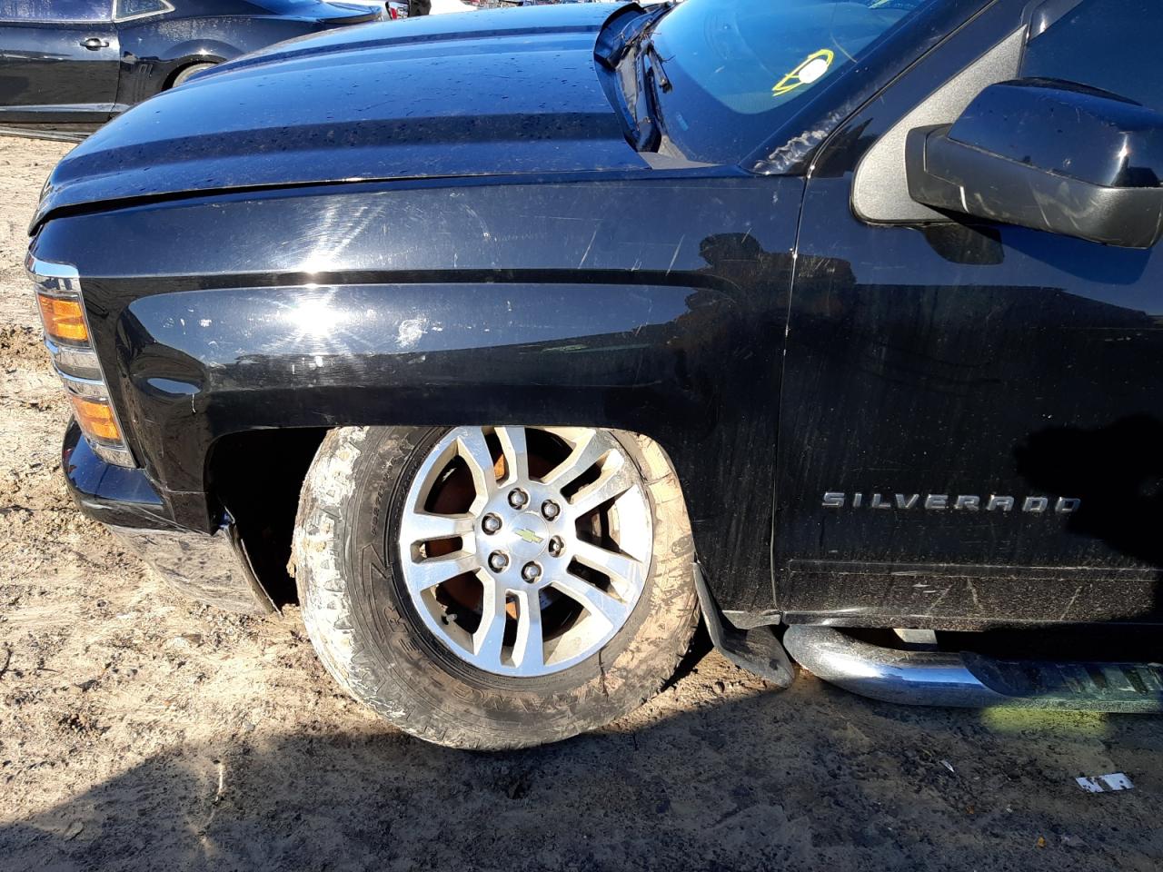 Photo 9 from auction – 2015 CHEVROLET SILVERADO with VIN 3GCUKREC6FG250527