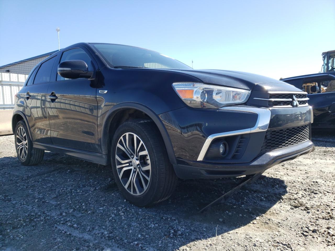 MITSUBISHI OUTLANDER 2019 with VIN JA4AP3AU3KU001510 - Photo from auction