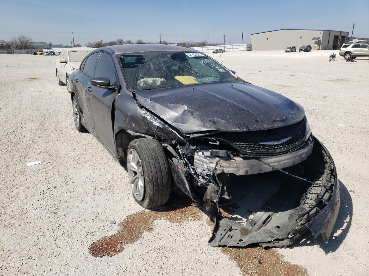 CHRYSLER 200 S 2015 with VIN 1C3CCCBB8FN682923 - Photo from auction