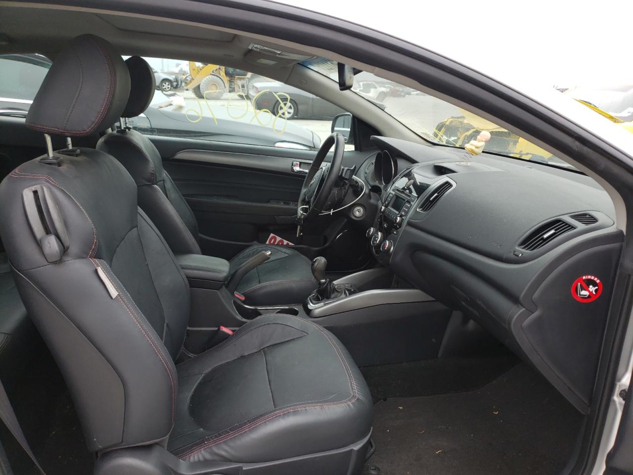 Photo 5 from auction – 2013 KIA FORTE SX with VIN KNAFW6A30D5742957