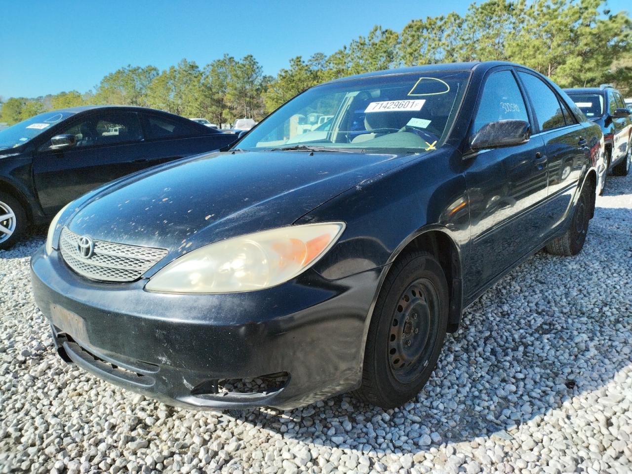 Photo 2 from auction – 2004 TOYOTA CAMRY LE with VIN JTDBE32K340262823