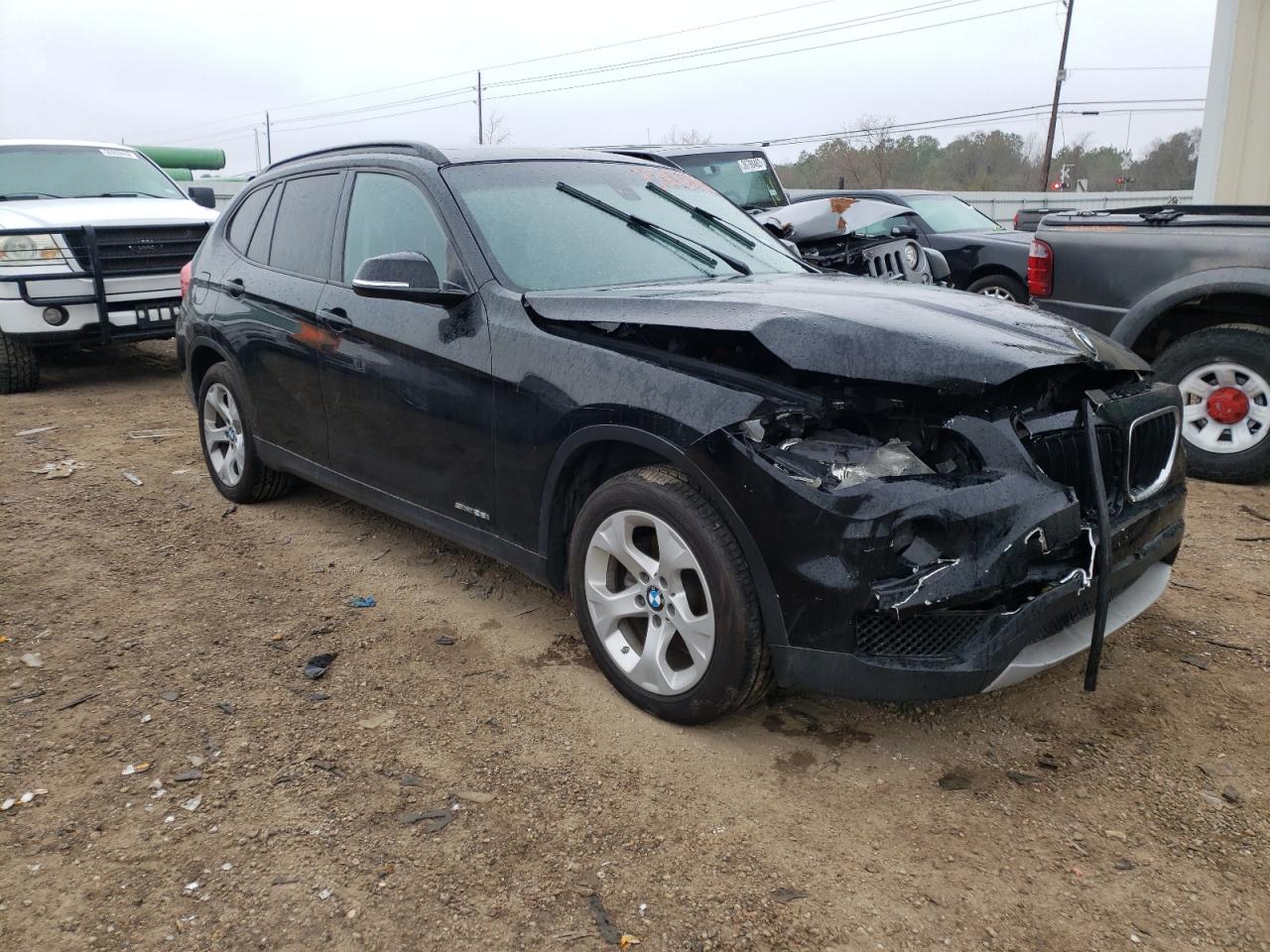 BMW X1 SDRIVE2 2013 with VIN WBAVM1C52DVW41275 - Photo from auction