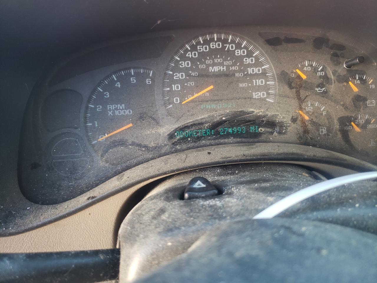 Photo 8 from auction – 2003 GMC YUKON with VIN 1GKEC13Z13J298087