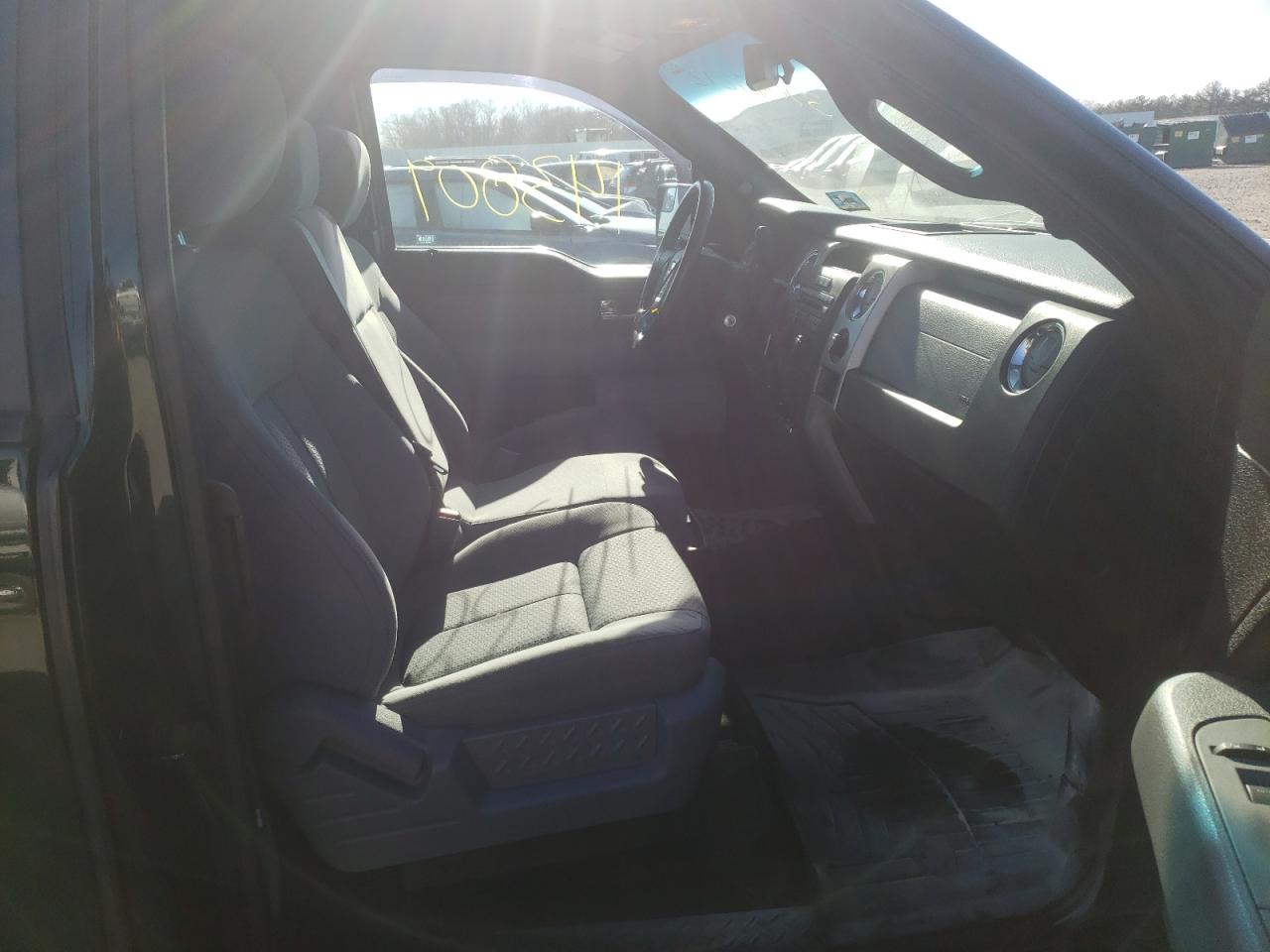 Photo 5 from auction – 2012 FORD F150 SUPER with VIN 1FTFX1ET5CFC66680