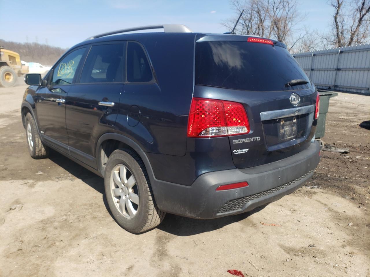 Photo 3 from auction – 2011 KIA SORENTO BA with VIN 5XYKTDA18BG091885
