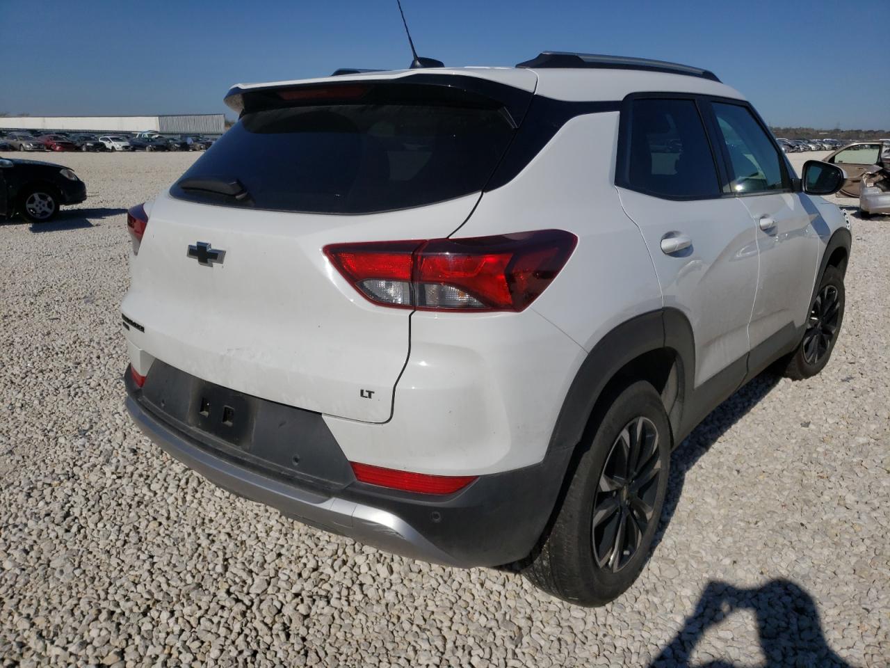 Photo 4 from auction – 2021 CHEVROLET TRAILBLAZE with VIN KL79MRSL7MB175067