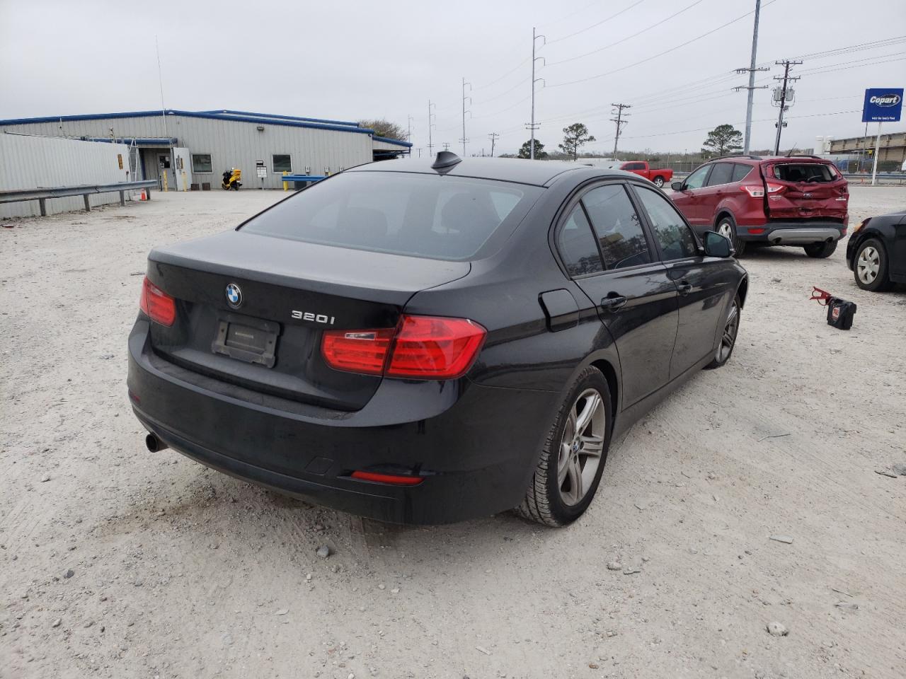 Photo 4 from auction – 2015 BMW 320 I with VIN WBA3B1G54FNT03564