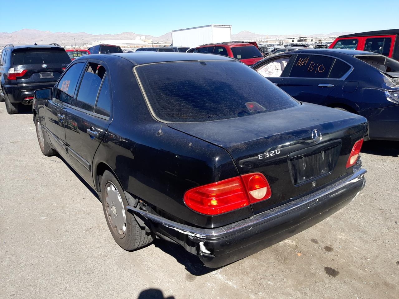 Photo 3 from auction – 1996 MERCEDES-BENZ E 320 with VIN WDBJF55F6TJ023843