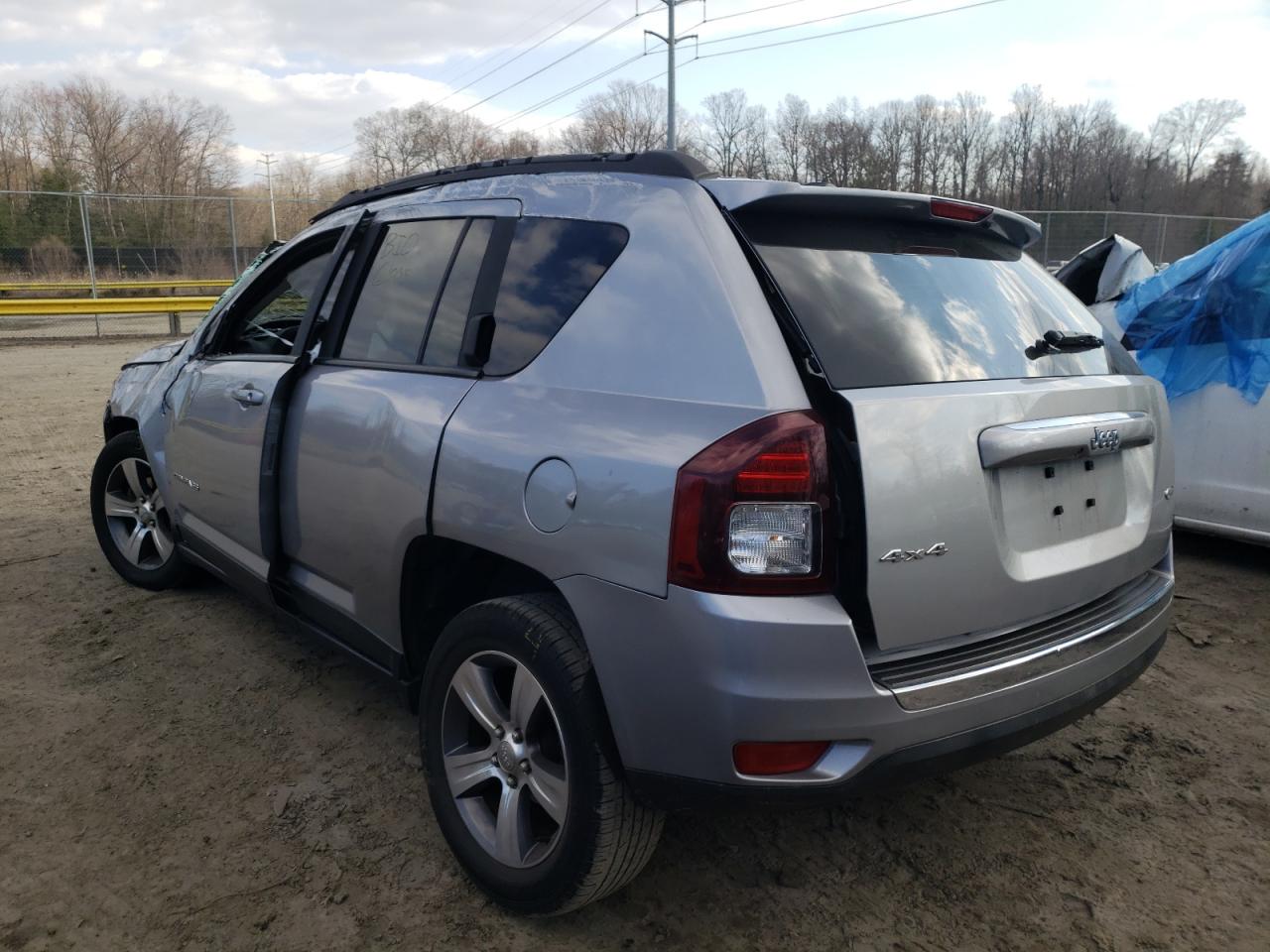 Photo 3 from auction – 2017 JEEP COMPASS LA with VIN 1C4NJDEB4HD109117