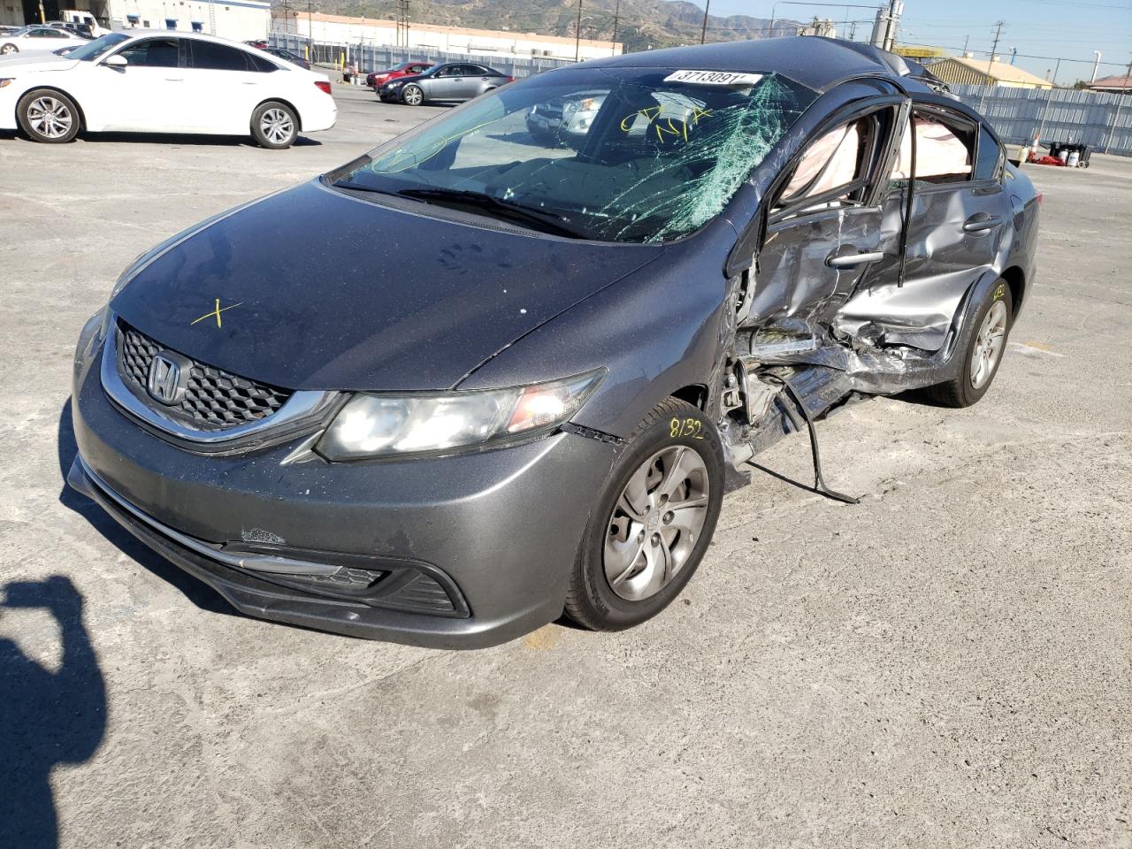 Photo 2 from auction – 2013 HONDA CIVIC LX with VIN 19XFB2F57DE294206