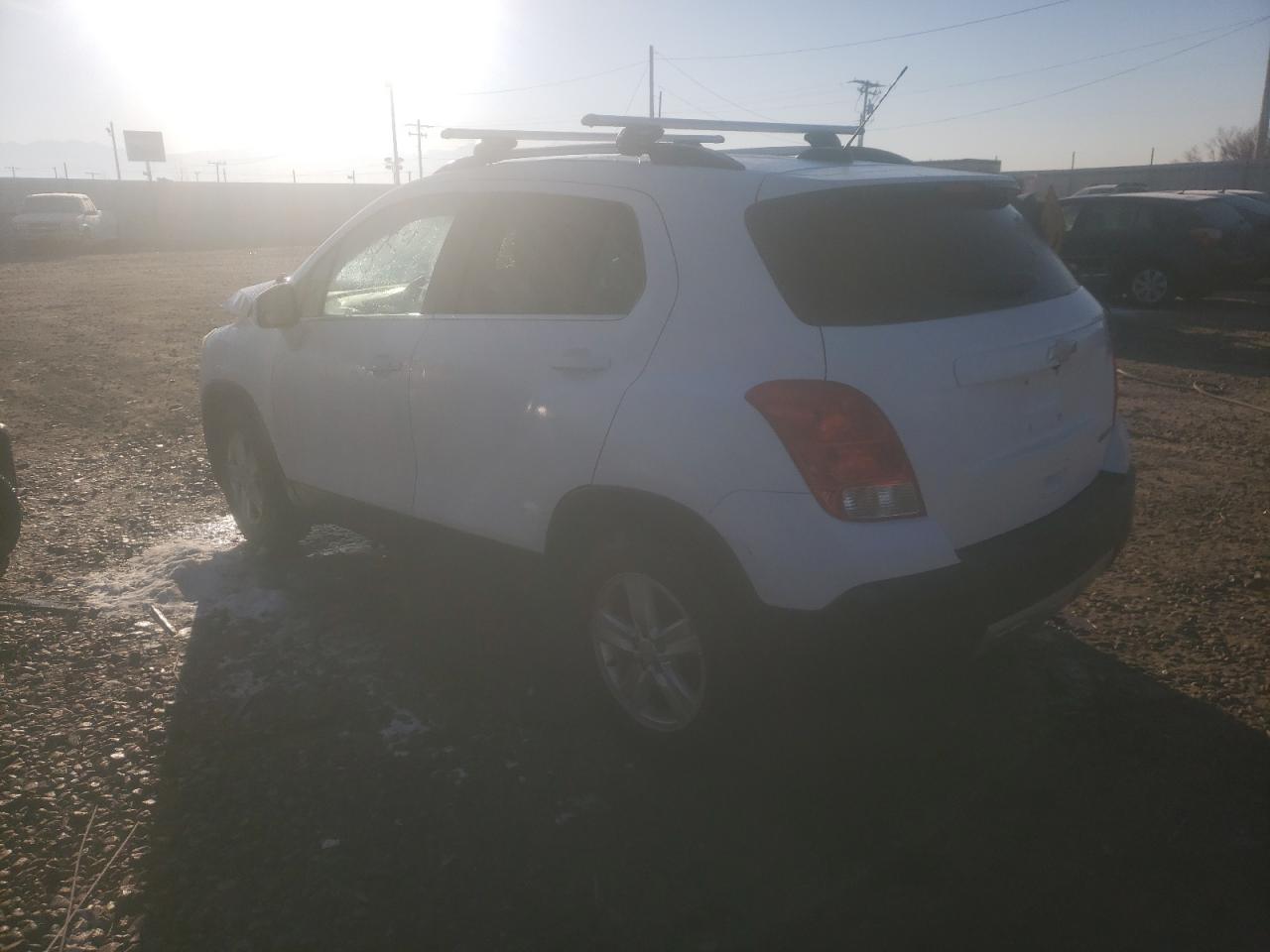 Фото 3 с аукциона – 2016 CHEVROLET TRAX 1LT с VIN 3GNCJLSB7GL157782