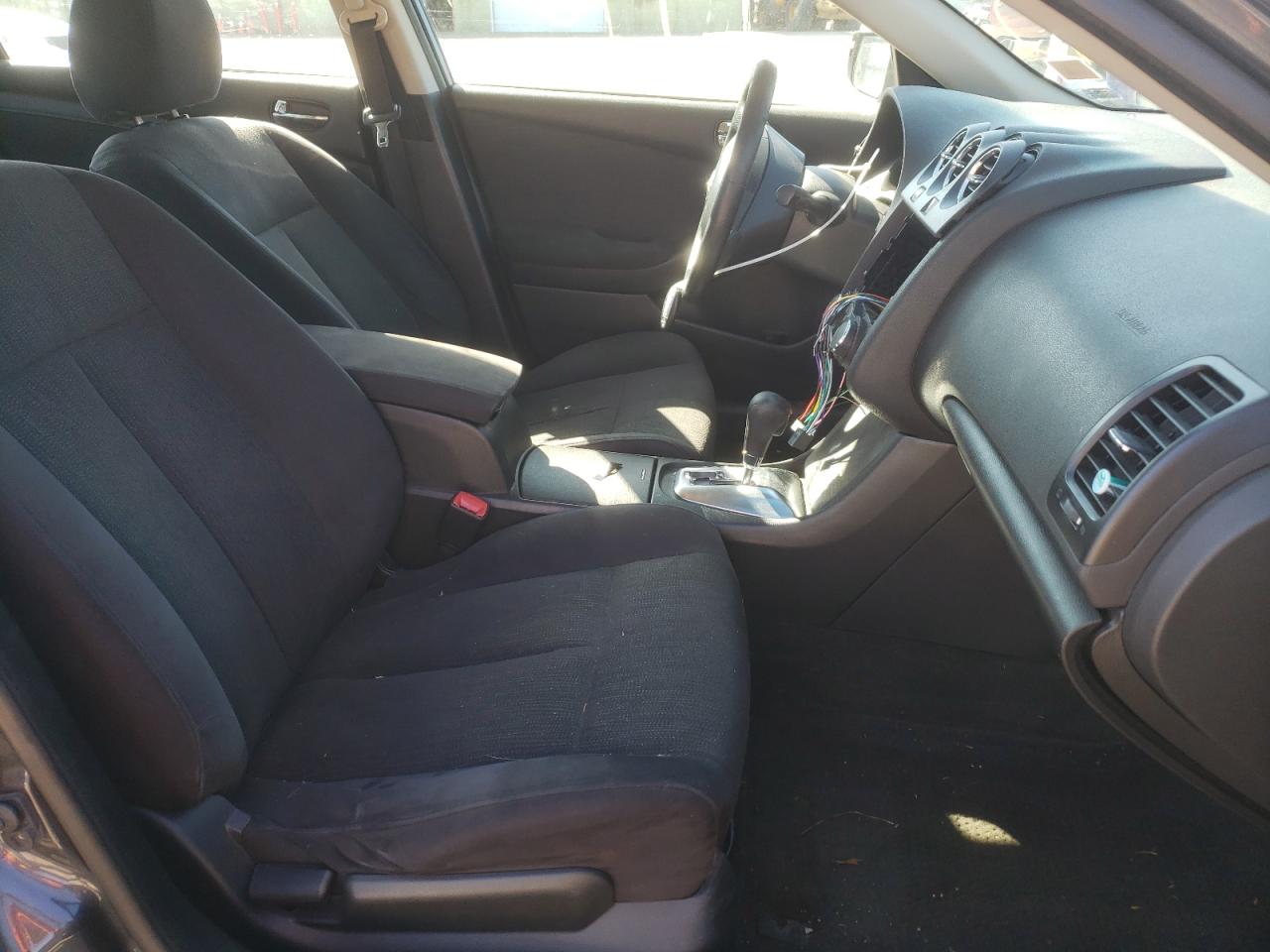 Photo 5 from auction – 2012 NISSAN ALTIMA with VIN 1N4AL2AP4CN533758