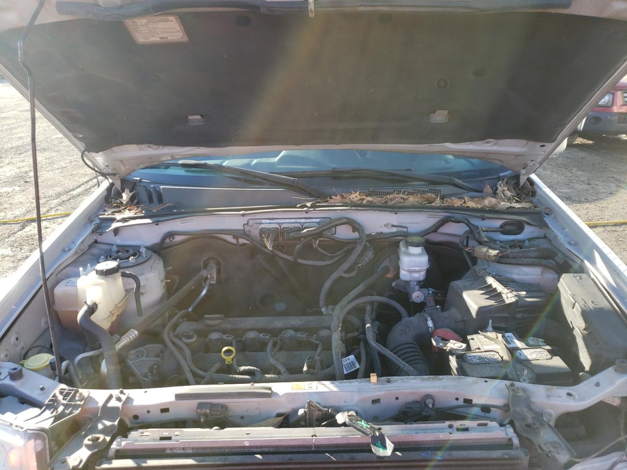 Photo 7 from auction – 2012 FORD ESCAPE LIM with VIN 1FMCU0E78CKB17305