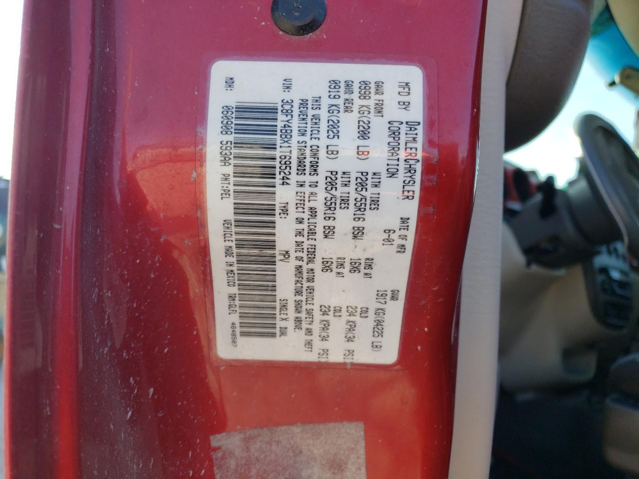 Photo 10 from auction – 2001 CHRYSLER PT CRUISER with VIN 3C8FY4BBX1T695244