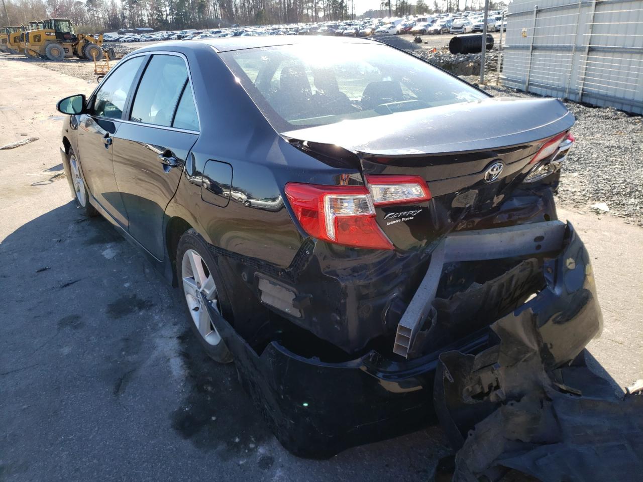 Photo 3 from auction – 2013 TOYOTA CAMRY L with VIN 4T1BF1FK3DU666124