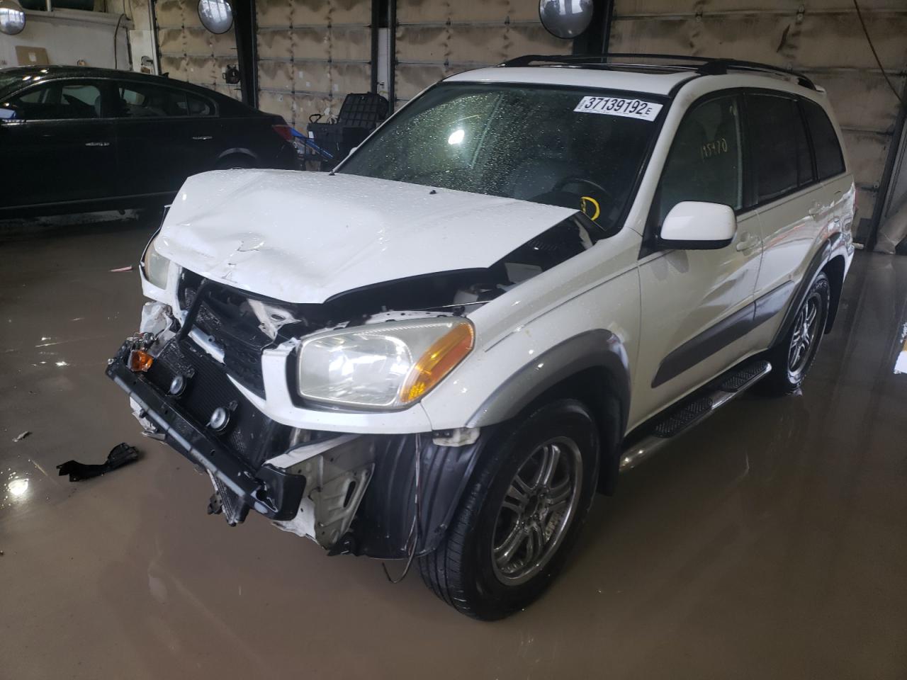 Photo 2 from auction – 2001 TOYOTA RAV4 with VIN JTEHH20V210087724