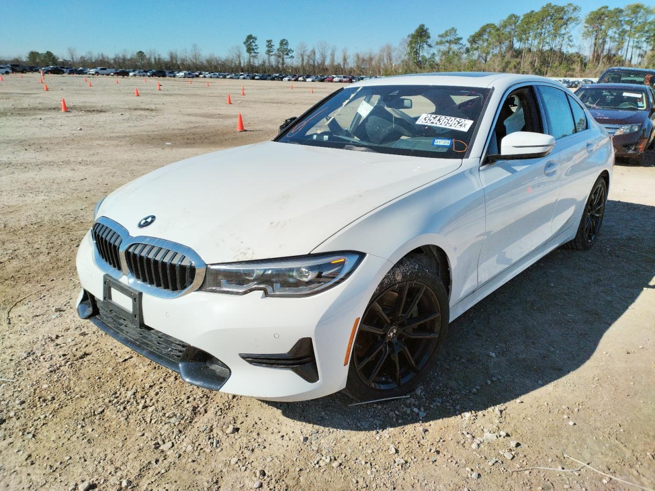 Photo 2 from auction – 2021 BMW 330XI with VIN 3MW5R7J08M8B73289