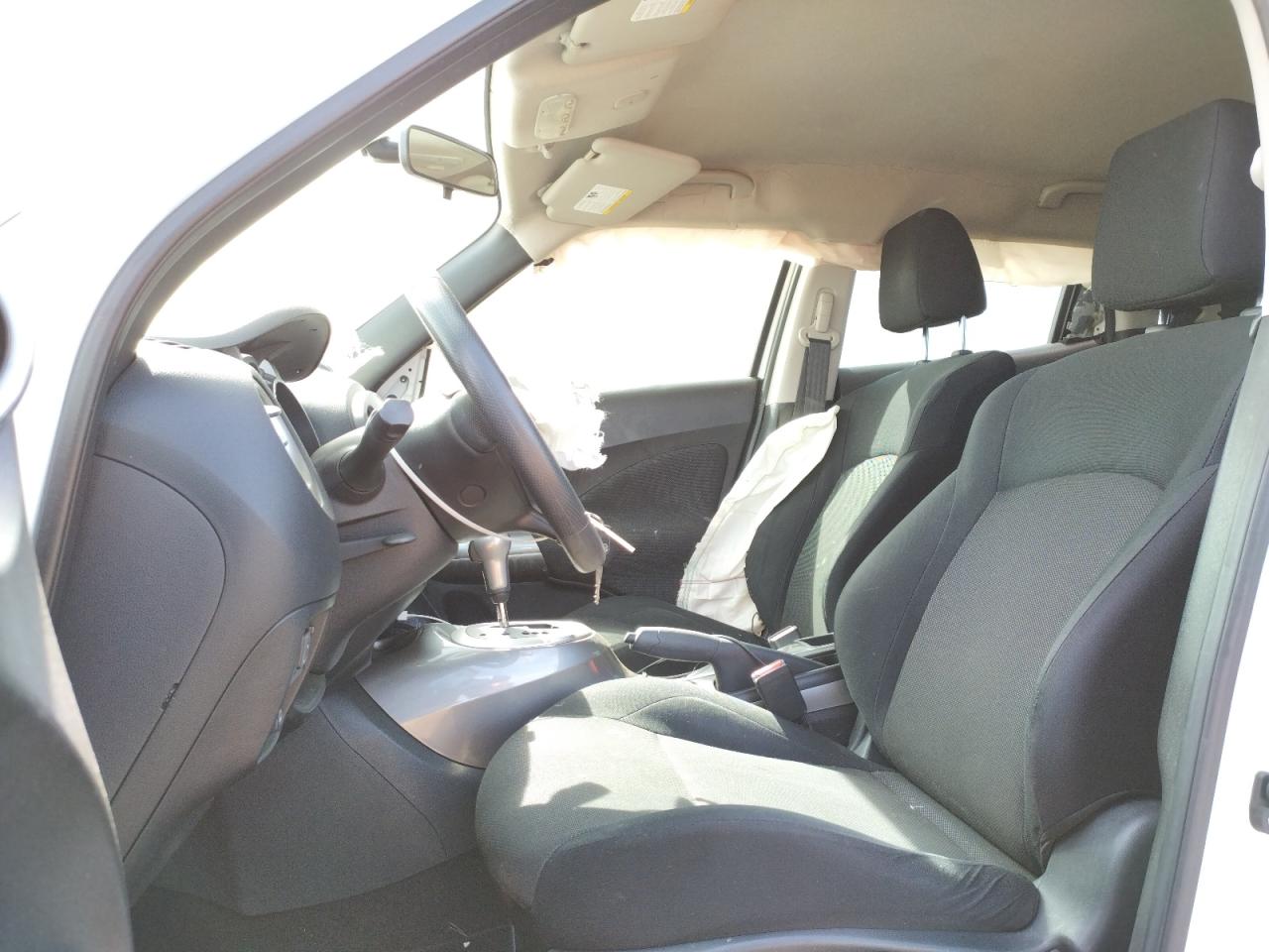 Photo 5 from auction – 2013 NISSAN JUKE S with VIN JN8AF5MV3DT223373