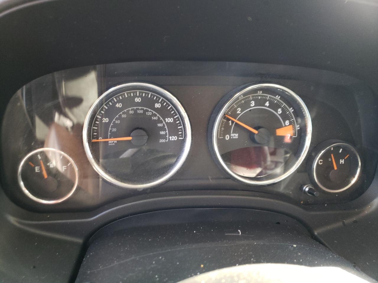 Photo 8 from auction – 2015 JEEP COMPASS LA with VIN 1C4NJDEBXFD312736