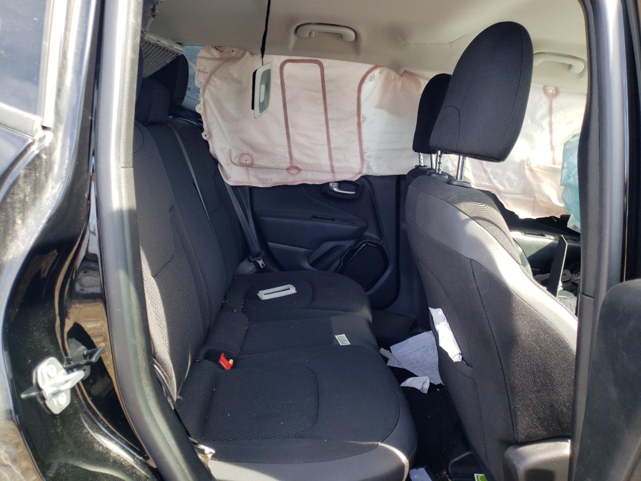 Photo 6 from auction – 2018 JEEP RENEGADE L with VIN ZACCJABB2JPJ54667
