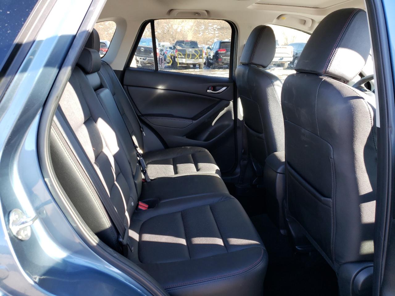 Photo 6 from auction – 2014 MAZDA CX-5 GT with VIN JM3KE4DY3E0402014