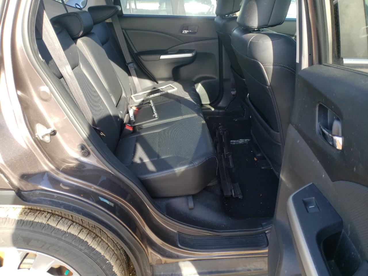 Photo 6 from auction – 2016 HONDA CR-V EXL with VIN 2HKRM4H79GH673824