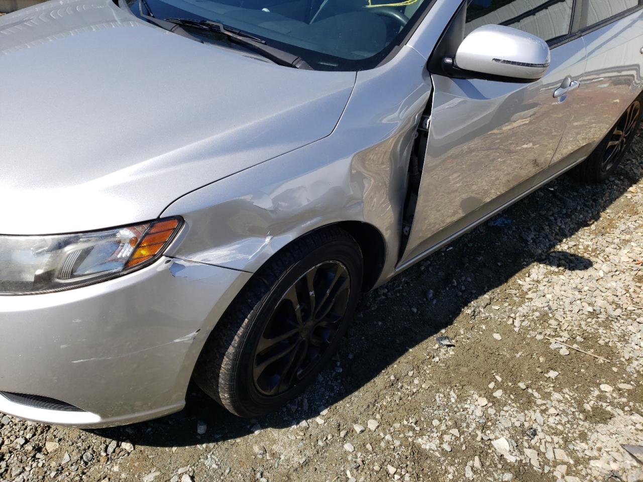 Photo 9 from auction – 2012 KIA FORTE EX with VIN KNAFU4A21C5553038
