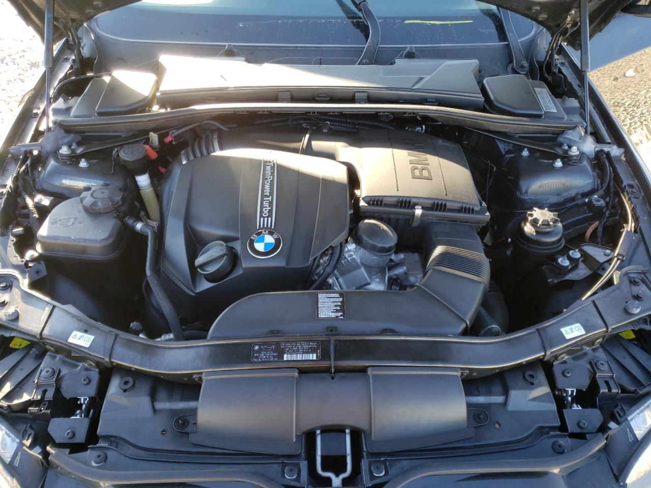 Photo 7 from auction – 2011 BMW 335 I with VIN WBADX7C50BE743340