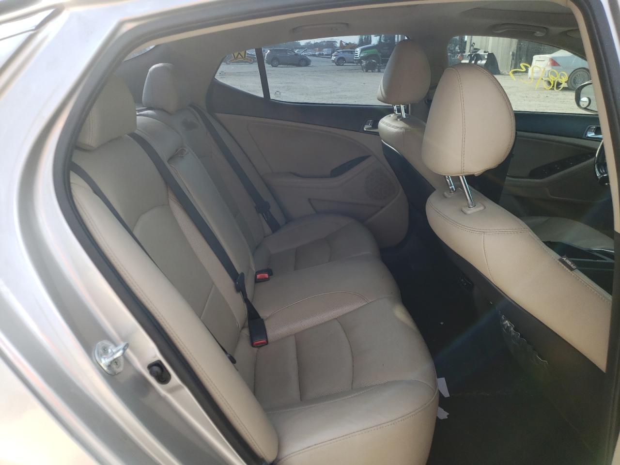 صورة رقم 6 من المزاد - 2015 KIA OPTIMA EX مع VIN 5XXGN4A76FG447491