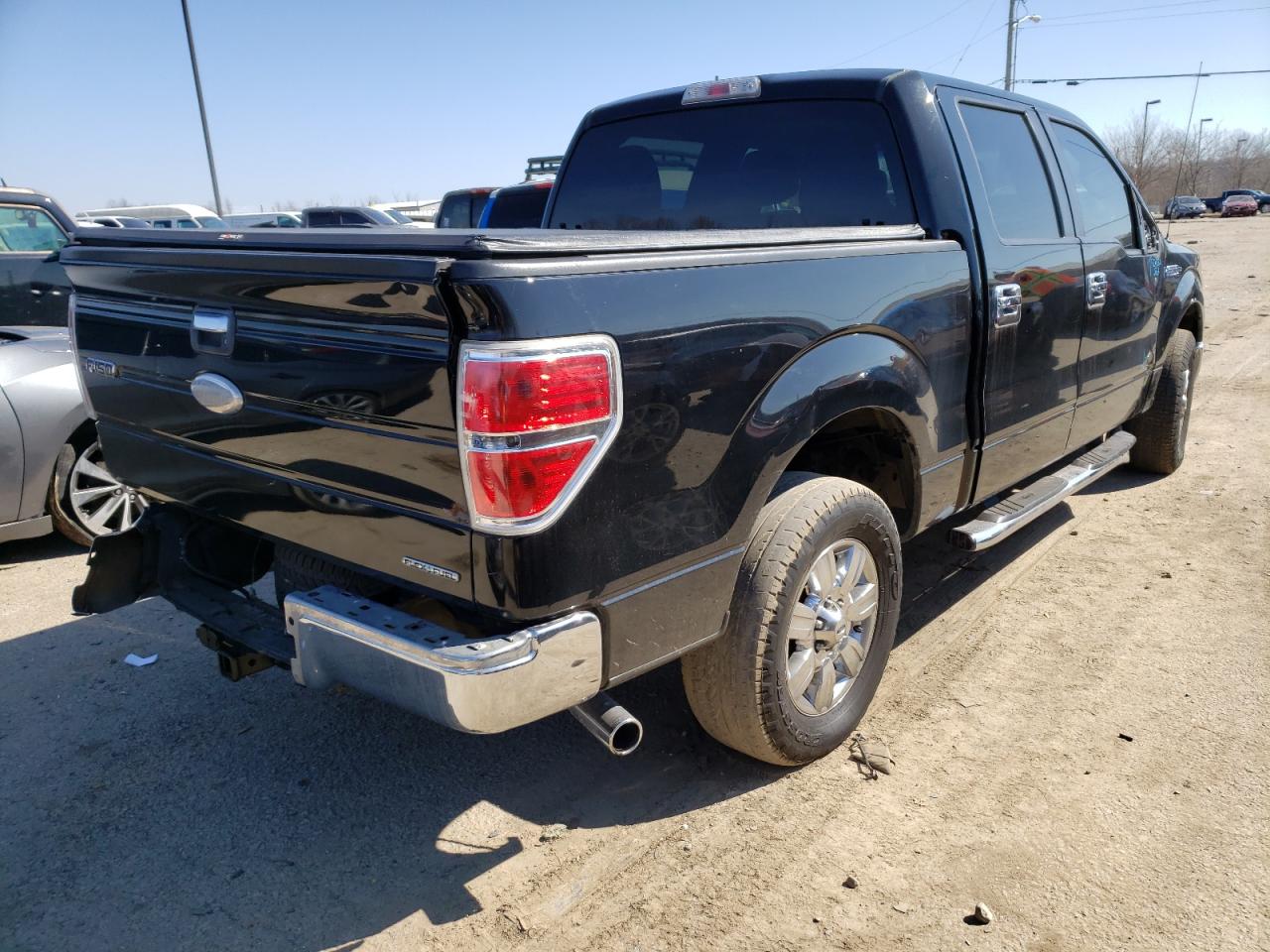 Photo 4 from auction – 2011 FORD F150 SUPER with VIN 1FTEW1CM2BFD06321