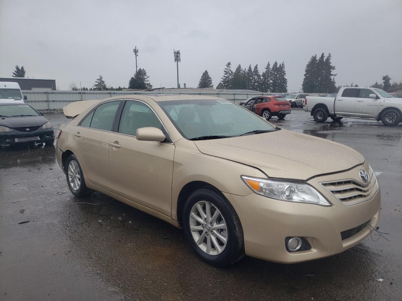 TOYOTA CAMRY BASE 2010 with VIN 4T1BF3EK3AU011051 - Photo from auction