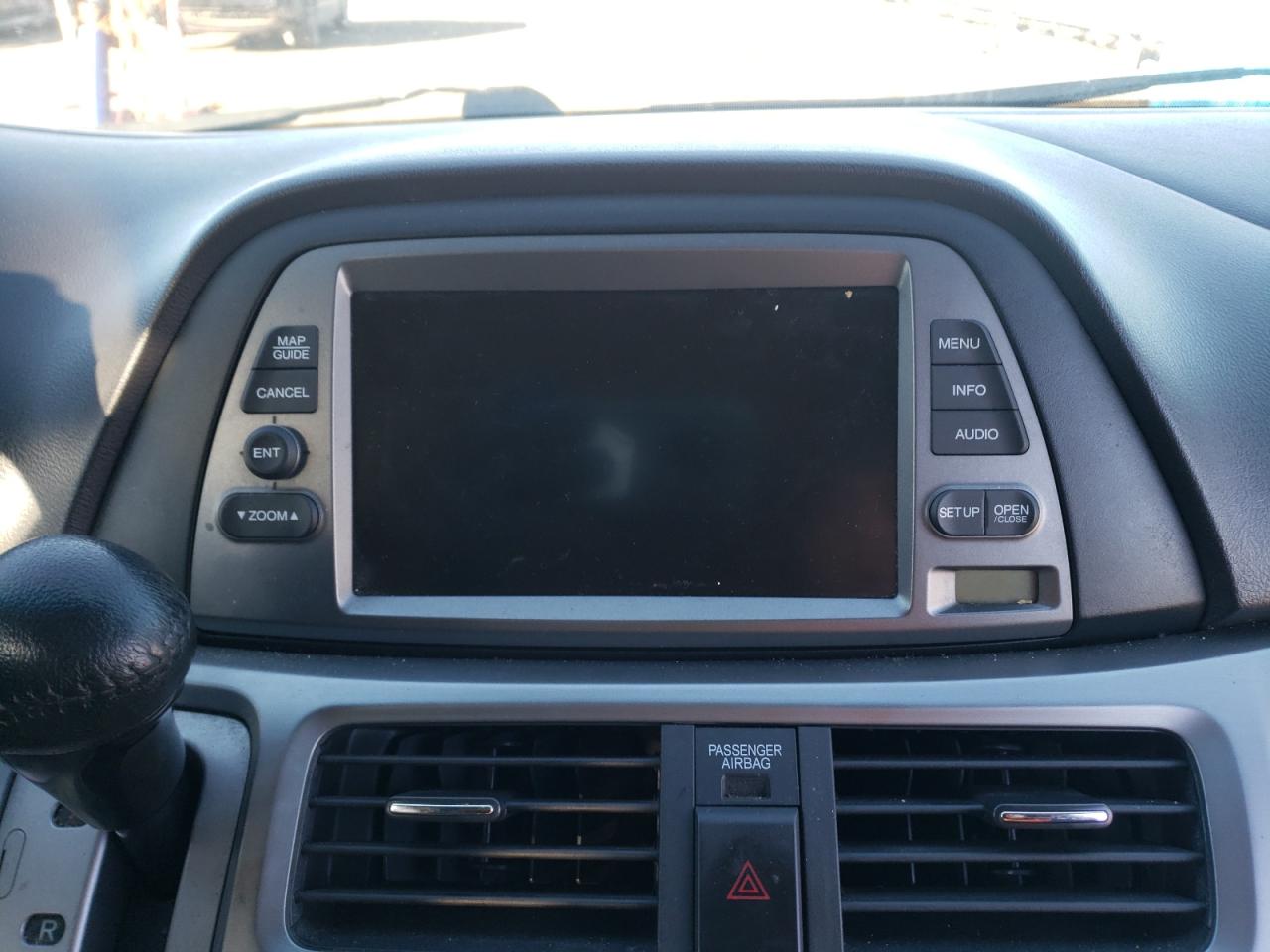 Photo 9 from auction – 2010 HONDA ODYSSEY EX with VIN 5FNRL3H72AB021176