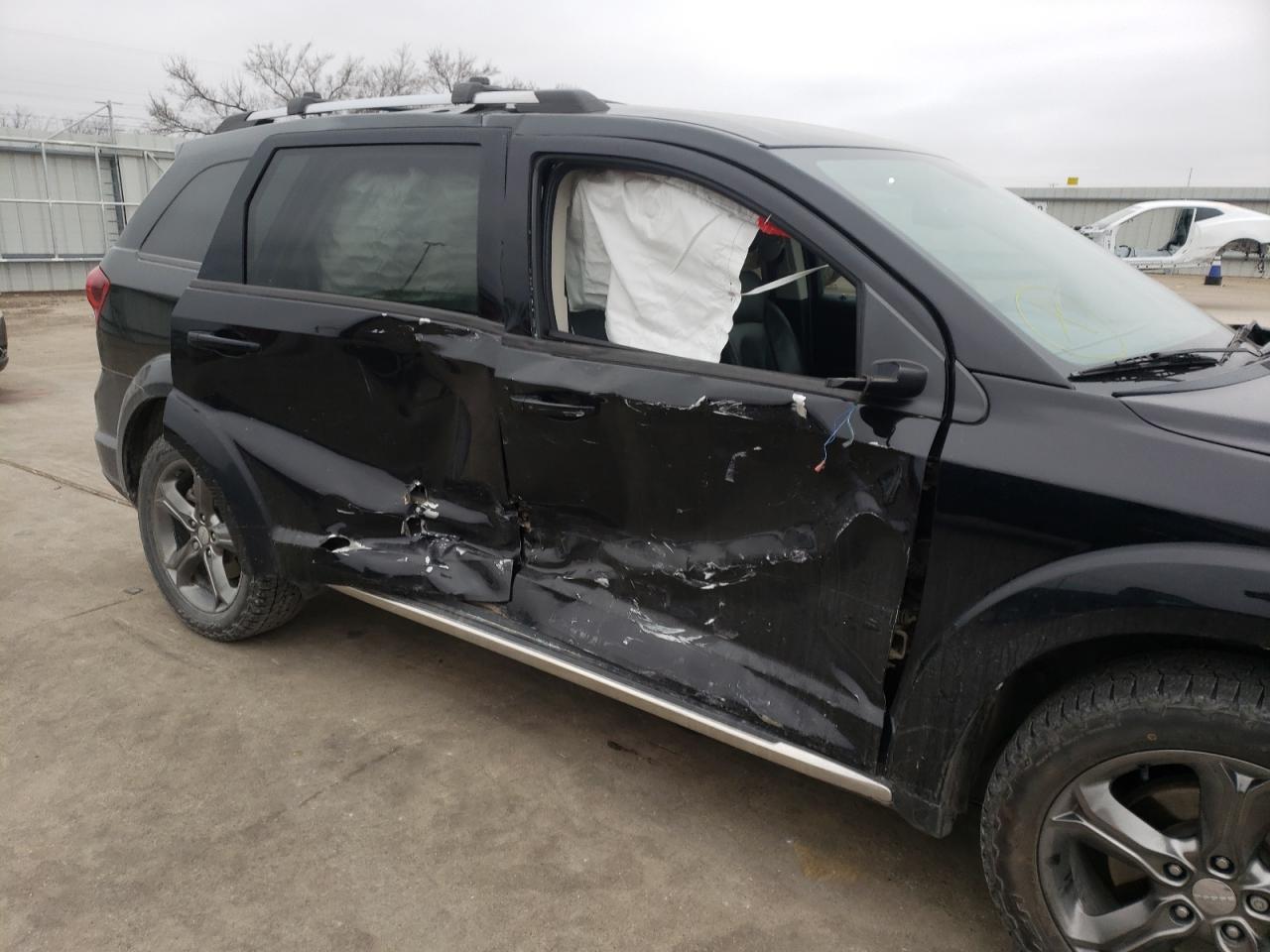 Photo 9 from auction – 2016 DODGE JOURNEY CR with VIN 3C4PDCGG5GT111292