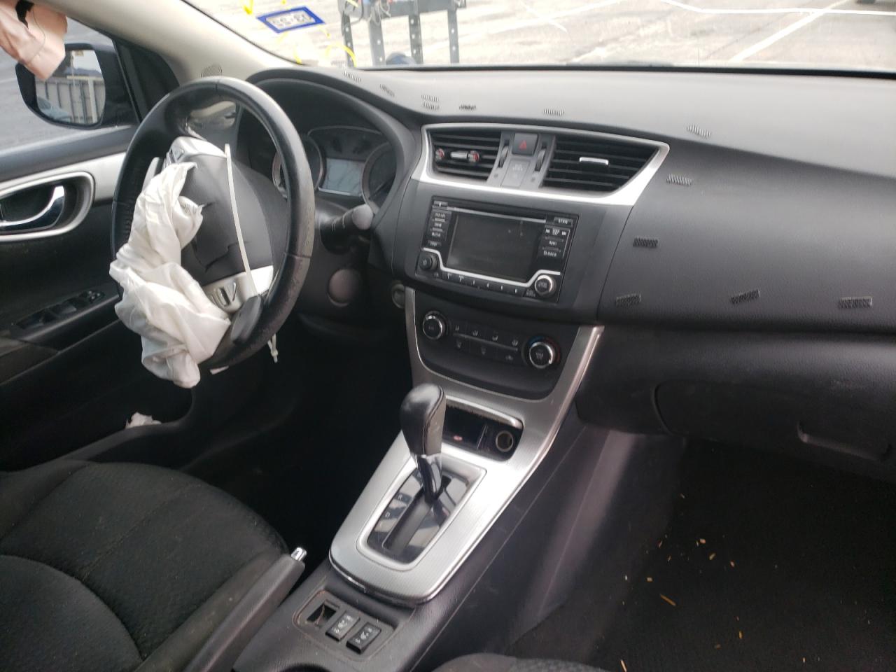 Photo 9 from auction – 2015 NISSAN SENTRA with VIN 3N1AB7AP5FY318894