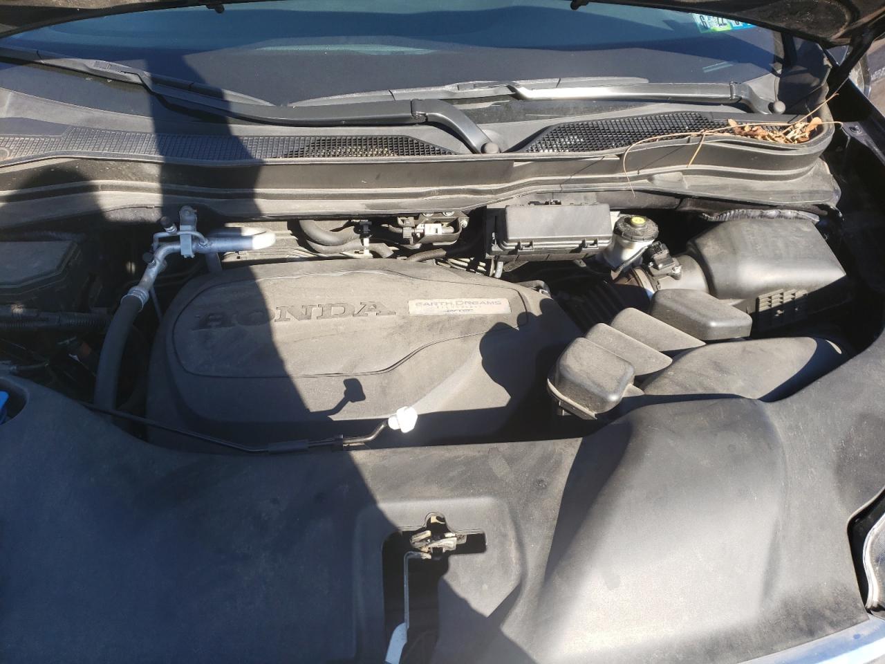 Photo 7 from auction – 2018 HONDA PILOT LX with VIN 5FNYF6H18JB040086