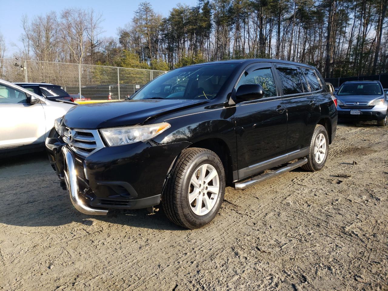Photo 2 from auction – 2012 TOYOTA HIGHLANDER with VIN 5TDBK3EH5CS104262