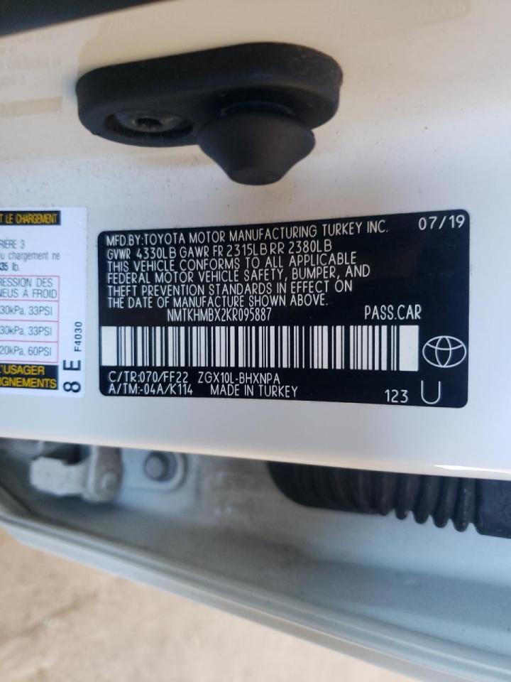 Photo 10 from auction – 2019 TOYOTA C-HR XLE with VIN NMTKHMBX2KR095887