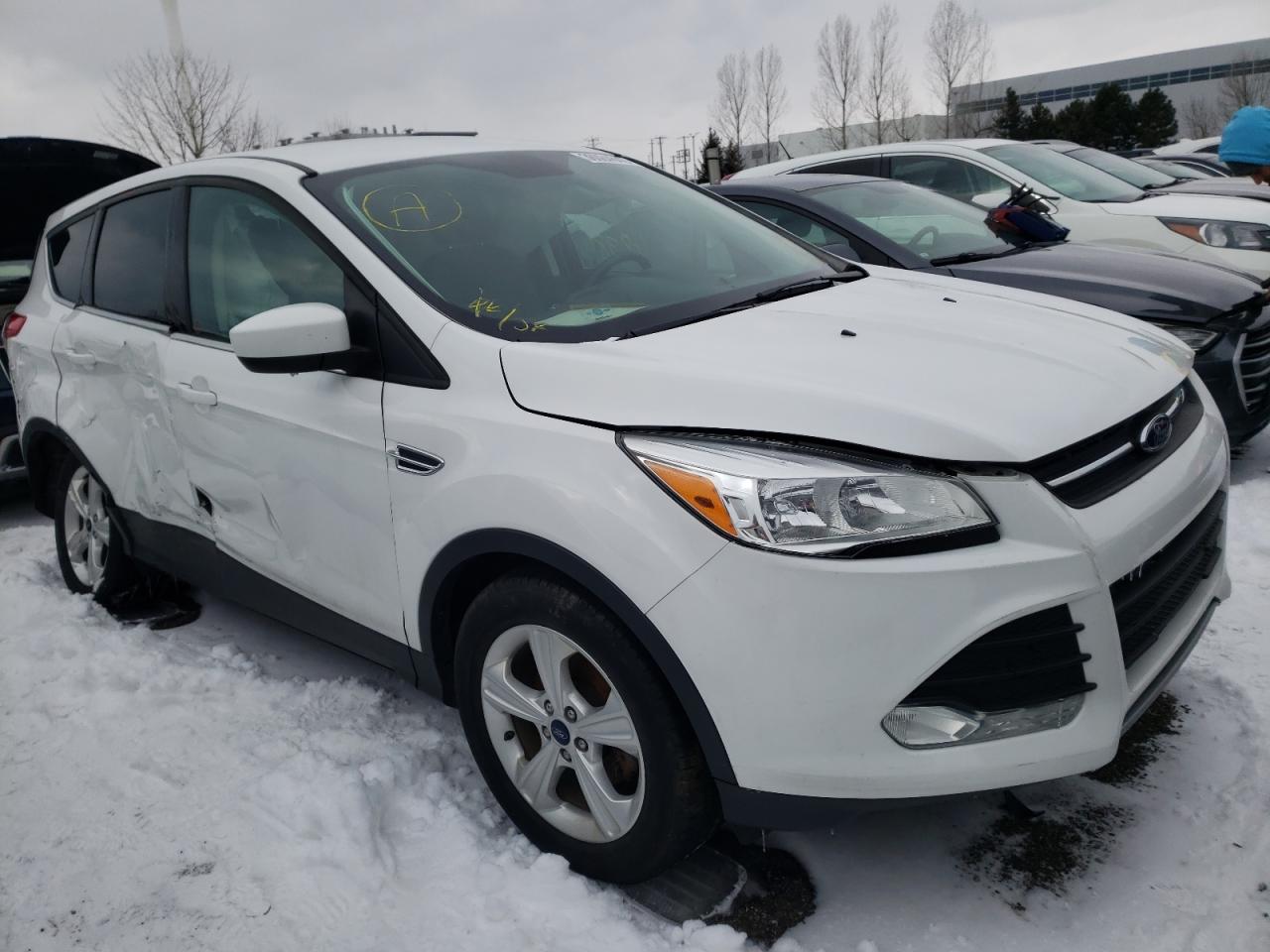 FORD ESCAPE SE 2015 with VIN 1FMCU0GX4FUC69085 - Photo from auction