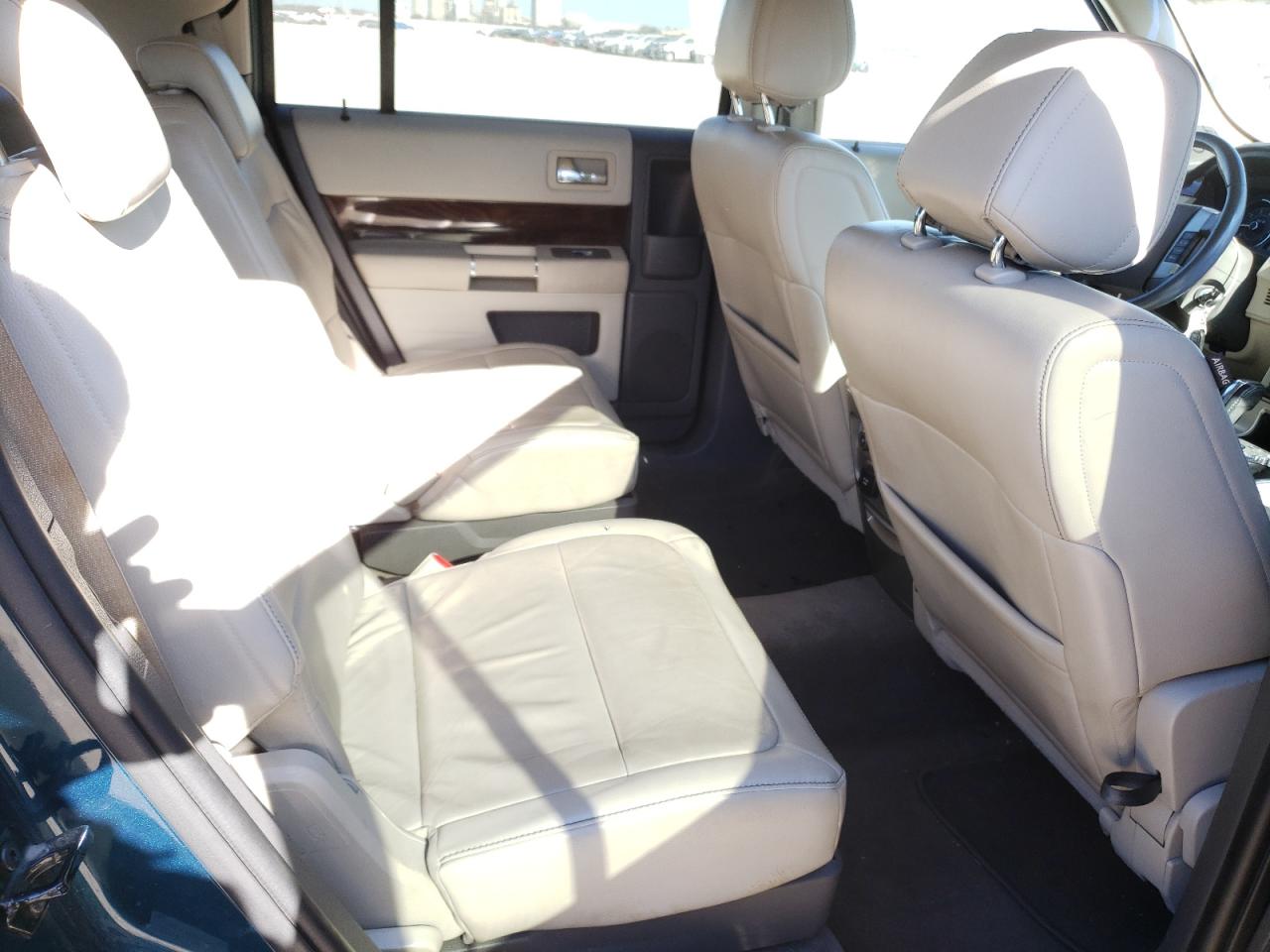 Photo 6 from auction – 2011 FORD FLEX SEL with VIN 2FMGK5CC0BBD10867
