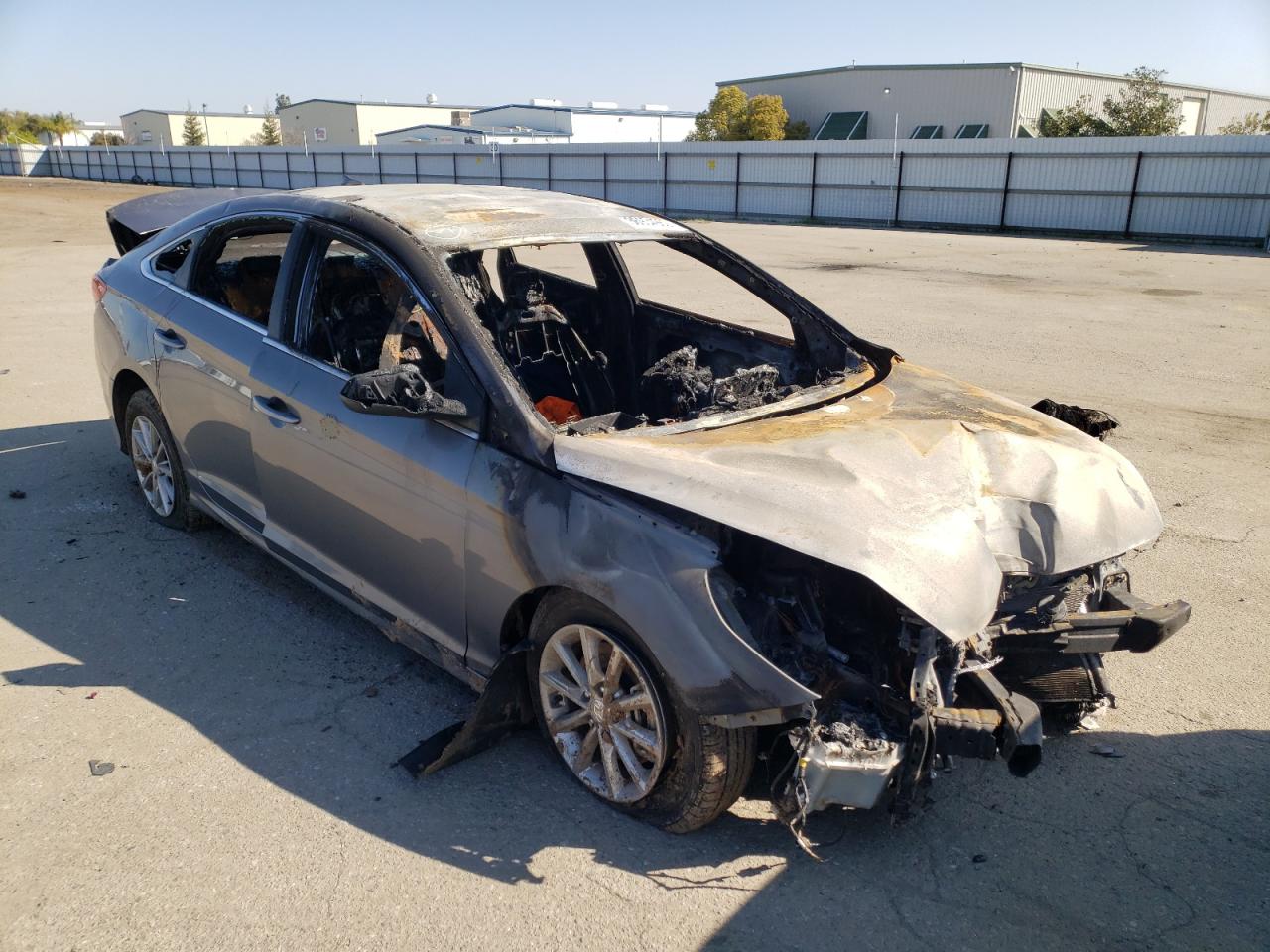 Photo 1 from auction – 2019 HYUNDAI SONATA SE with VIN 5NPE24AF5KH792985
