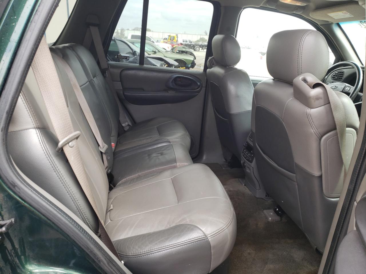 Photo 6 from auction – 2002 CHEVROLET TRAILBLAZE with VIN 1GNDS13S522235152