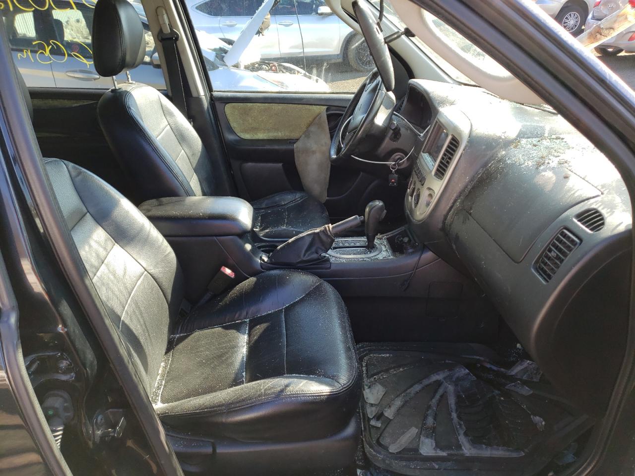 Photo 5 from auction – 2005 FORD ESCAPE LIM with VIN 1FMYU94125KA56379