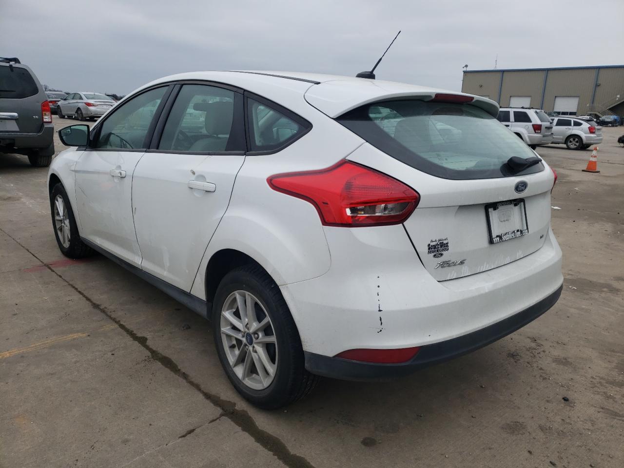 Photo 3 from auction – 2018 FORD FOCUS SE with VIN 1FADP3K24JL325690