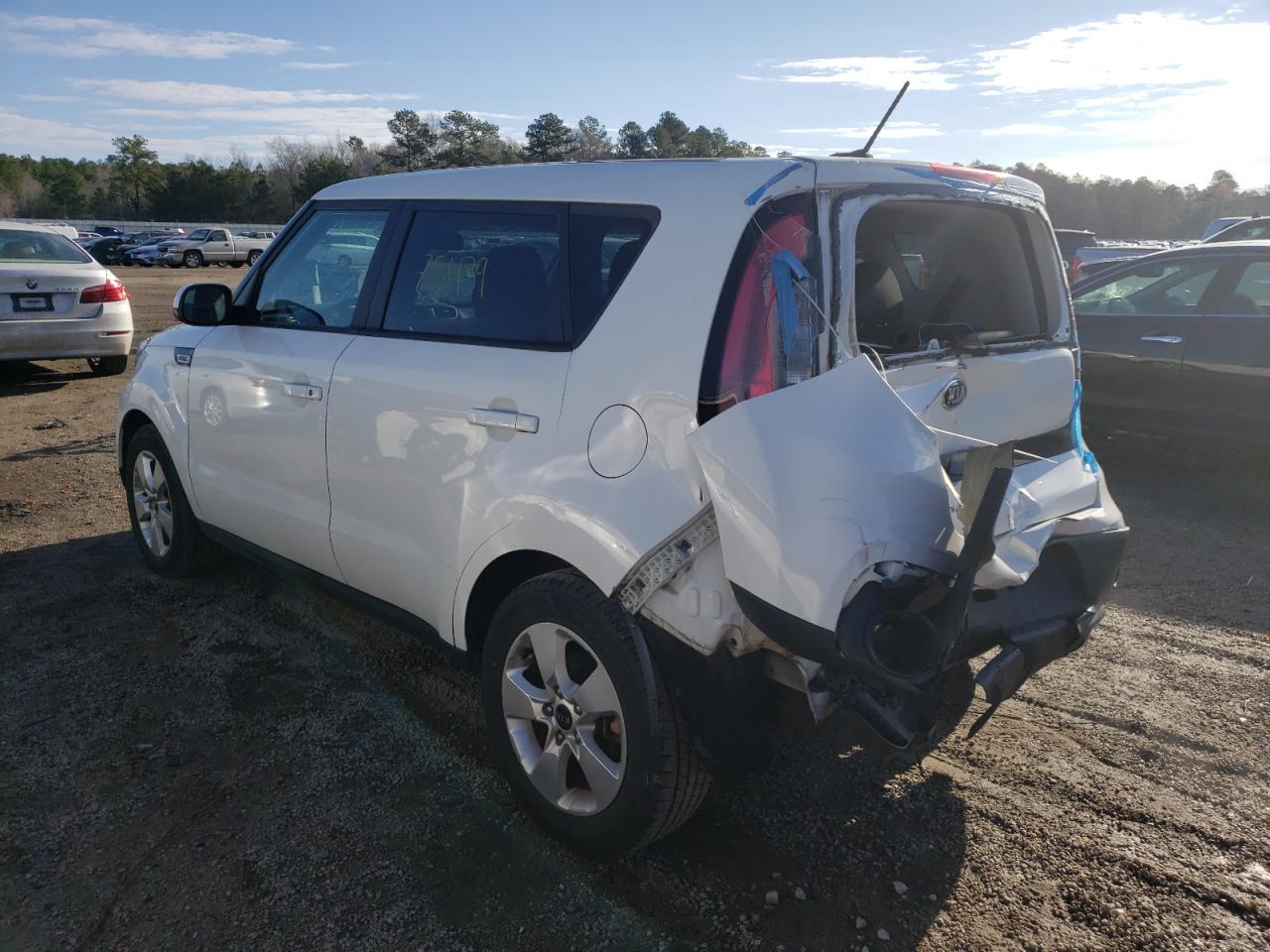Photo 3 from auction – 2017 KIA SOUL with VIN KNDJN2A24H7455812