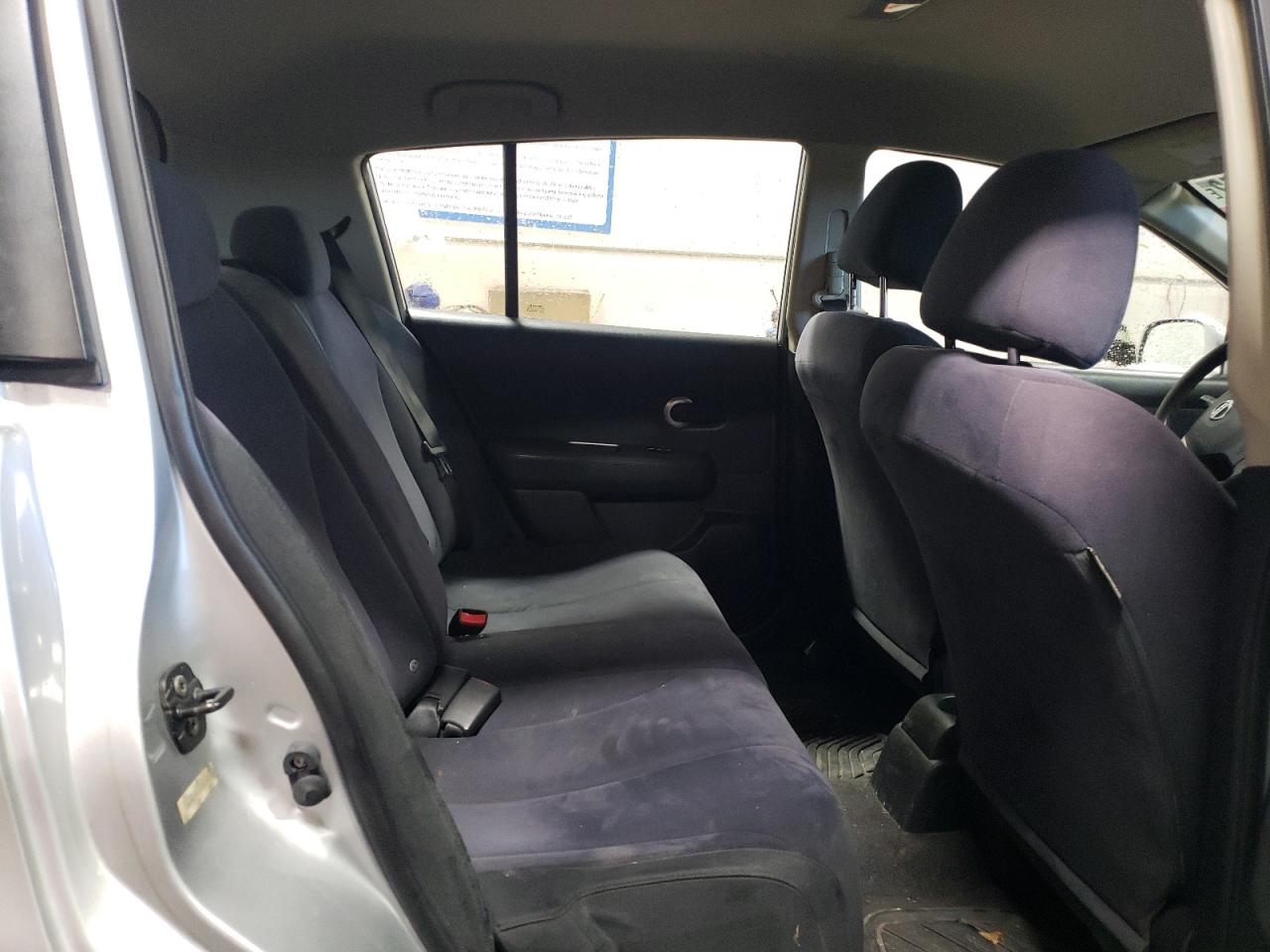 Photo 6 from auction – 2007 NISSAN VERSA S with VIN 3N1BC13E77L375557